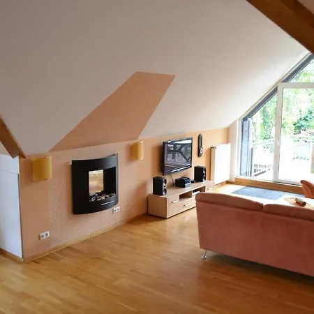 Eurode Grenzenlos - Drei Laender In Greifbarer Naehe * Aachen